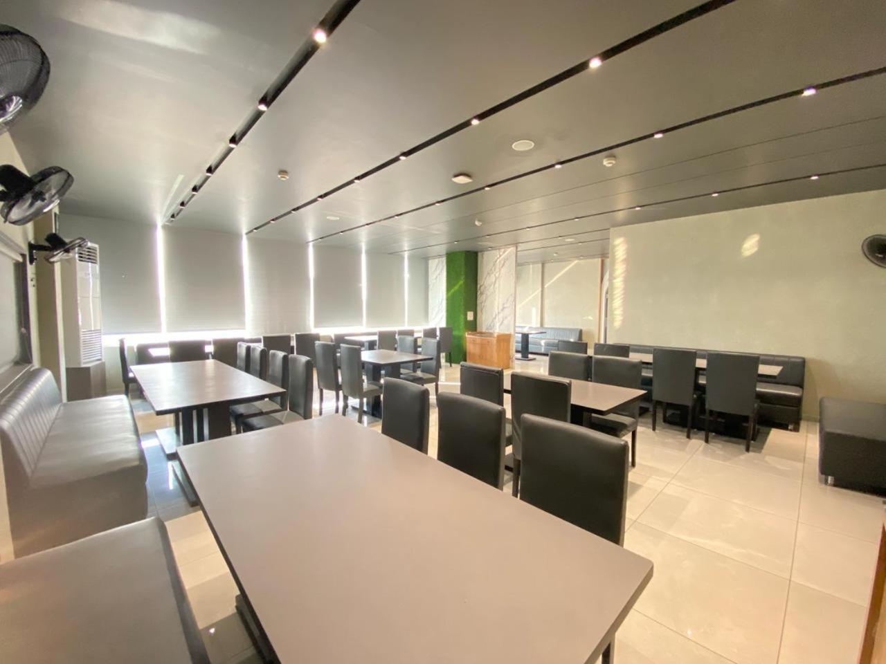 Lords Eco Inn Navsari Ngoại thất bức ảnh