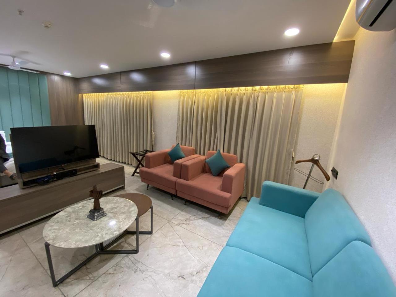 Lords Eco Inn Navsari Ngoại thất bức ảnh